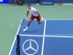  费德勒早期比赛高清视频 